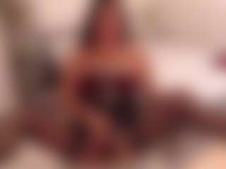 Live cam show with LauraRuth - Spank MILF on LiveSexCams6