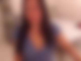 Live cam show with LauraRuth - Gamer Mature on mypornchat.com