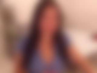 Live cam show with LauraRuth - Amateur on live18s.com