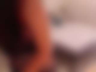 Live cam show with LauraRuth - Brown Hair MILF on Instabang