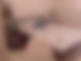 Live cam show with LauraRuth - Hairy Pussy on fuklive.com