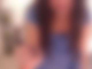 Live cam show with LauraRuth - Strip Mature on Camsoda