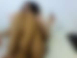 Genuine Woman MILF webcam performer live streaming