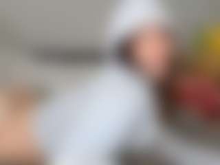 Live cam show with SUPAFREAK - Tease on liverealitysex.com