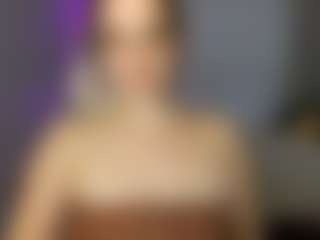 Live cam show with SUPAFREAK - Spank on Latina Girls