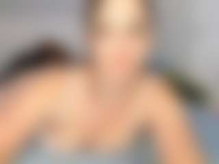 Live cam show with SUPAFREAK - Riding on LiveSexCams6