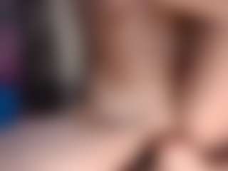 JenniferSquirts's Live Sex Cam Show