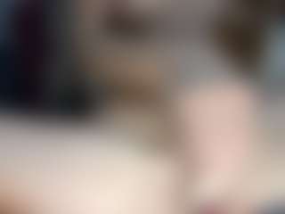 JenniferSquirts's Live Sex Cam Show