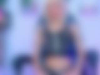 Live cam show with SussanQueen - Moaning on Camsoda