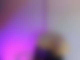 HotLittleBittch's Live Sex Cam Show