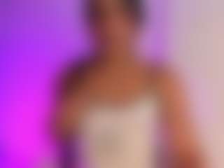 HotLittleBittch's Live Sex Cam Show