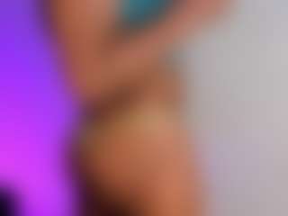 Live cam show with HotLittleBittch - Latina on madthumbs | colombia