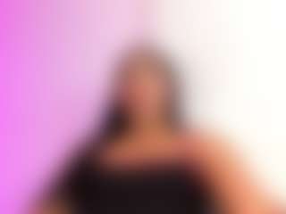Spettacolo in cam dal vivo con HotLittleBittch - Latina su Camsoda | colombia