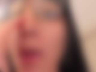 Alice-rausing's Live Sex Cam Show