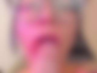 Alice-rausing's Live Sex Cam Show