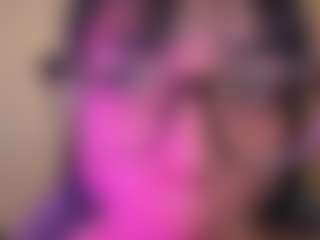 Live cam show with Alice-rausing - Amateur on CamwithHer
