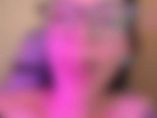 Live cam show with Alice-rausing - Facial Piercings on Sex Cam Show