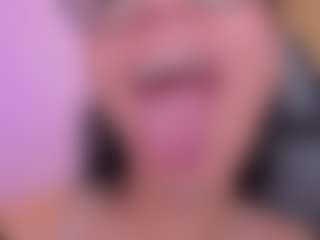 Alice-rausing's Live Sex Cam Show