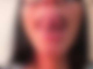 Live cam show with Alice-rausing - Slave on xxxlivecams.org