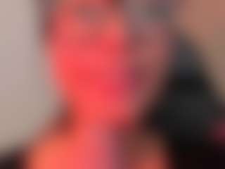 Live cam show with Alice-rausing - Facial Piercings on Chatstar