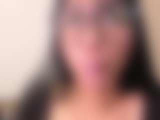 Live cam show with Alice-rausing - Messy on SquirtSoMuch
