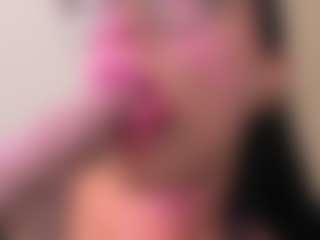 Live cam show with Alice-rausing - Facial on Uber Horny