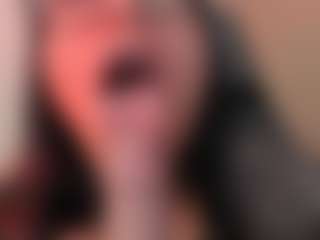 Live cam show with Alice-rausing - Facial on Camsoda