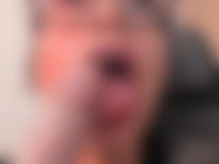 Alice-rausing's Live Sex Cam Show