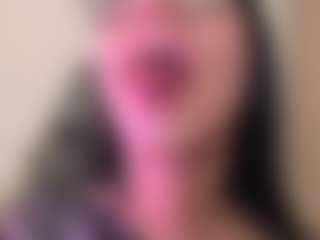 Alice-rausing's Live Sex Cam Show