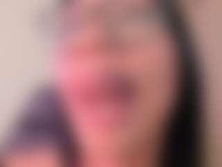Alice-rausing's Live Sex Cam Show