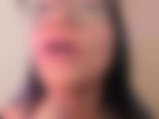 Alice-rausing's Live Sex Cam Show