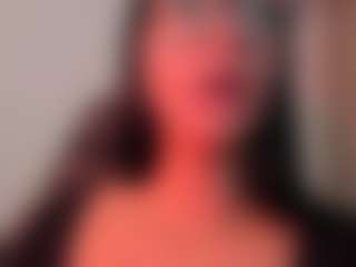 Live cam show with Alice-rausing - Big Ass on friskycurves.com