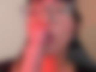 Live cam show with Alice-rausing - Facial Piercings on sexylive.show