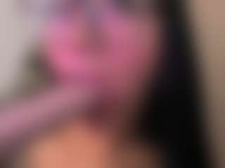 Live cam show with Alice-rausing - Latina on SpankPalCams