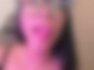 Live cam show with Alice-rausing - Slave on hrnylive.com