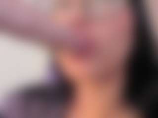 Live cam show with Alice-rausing - Facial on Camsoda