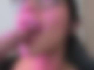 Live cam show with Alice-rausing - Facial on sexylivex.com