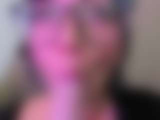 Live cam show with Alice-rausing - Glasses on camgirlchat.live