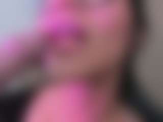 Live cam show with Alice-rausing - Handjob on camtv