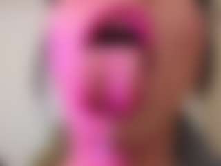 Live cam show with Alice-rausing - Deepthroat on infinitiblacc.com