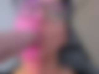 Live cam show with Alice-rausing - Facial Piercings on friskycurves.com