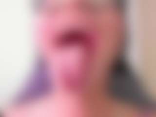 Live cam show with Alice-rausing - Latina on mypornchat.com