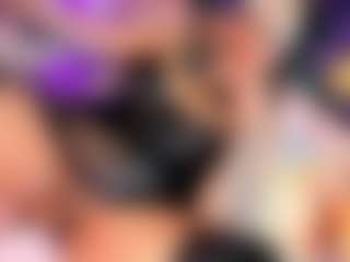 Live cam show with shayna_manson_ - Smoke on googirlz