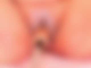 Live cam show with shayna_manson_ - Bedroom Ebony on SpunkLive