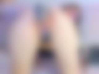 isabelle-adjanii's Live Sex Cam Show