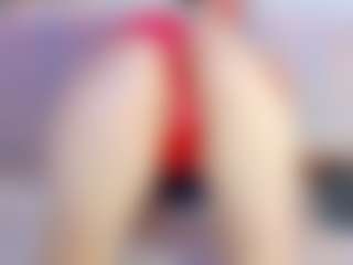isabelle-adjanii's Live Sex Cam Show