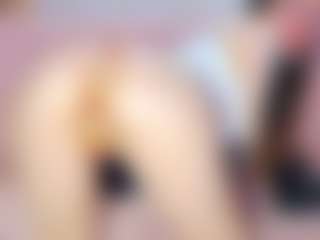 isabelle-adjanii's Live Sex Cam Show