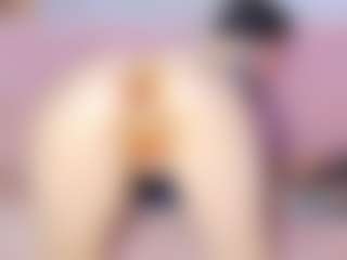 isabelle-adjanii's Live Sex Cam Show