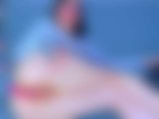 isabelle-adjanii's Live Sex Cam Show