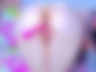 Live cam show with isabelle-adjanii - Glasses on StripNow